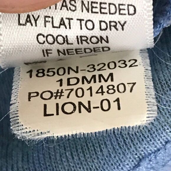 Unity World Wear V-Neck Top Women's Size Small Long Sleeve Stretch Knit Buttons - Picture 12 of 12